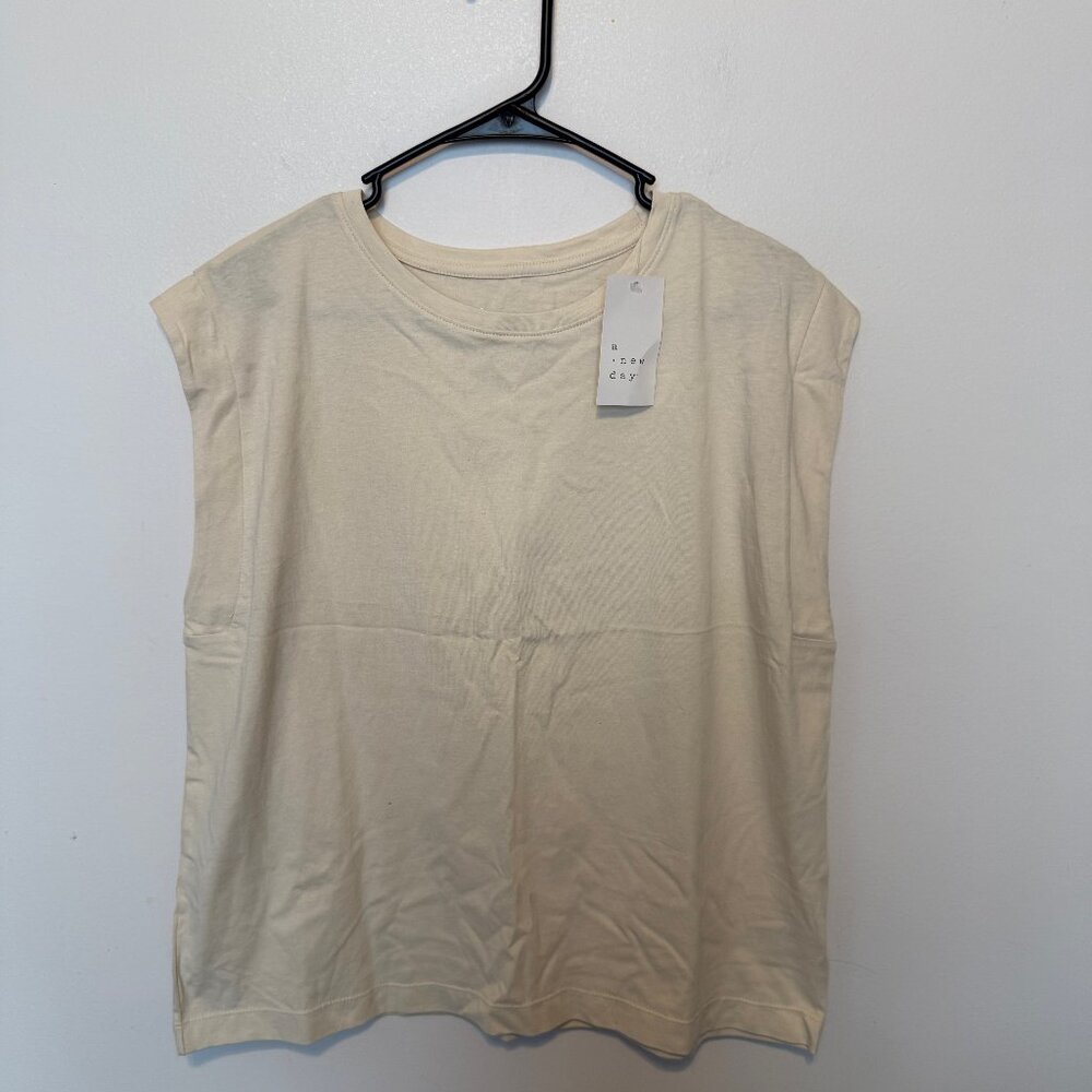 A New Day Beige Cap Sleeve Top Size XL NWT